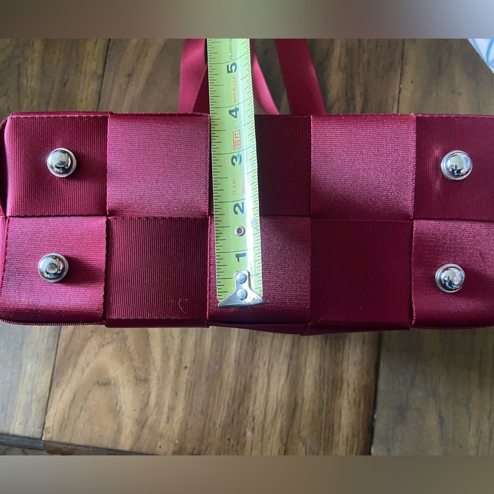 Comley seatbelt purse red - Picture 6 of 8